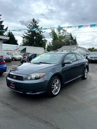 Scion 2010 tC