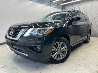 Nissan 2017 Pathfinder