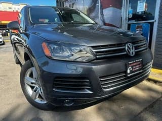 Volkswagen 2012 Touareg