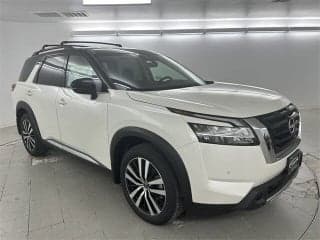 Nissan 2024 Pathfinder