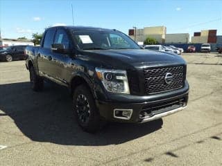 Nissan 2019 Titan