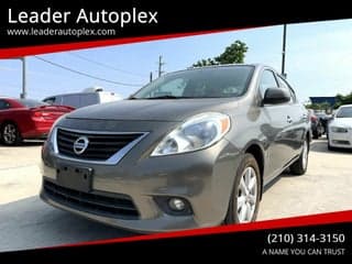 Nissan 2012 Versa