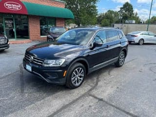 Volkswagen 2020 Tiguan