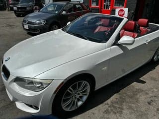 BMW 2011 3 Series