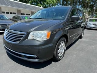 Chrysler 2011 Town and Country