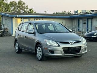 Hyundai 2011 Elantra Touring