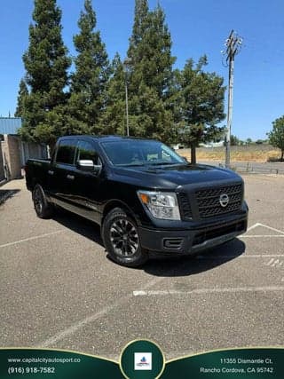 Nissan 2017 Titan