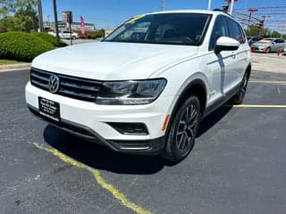 Volkswagen 2021 Tiguan