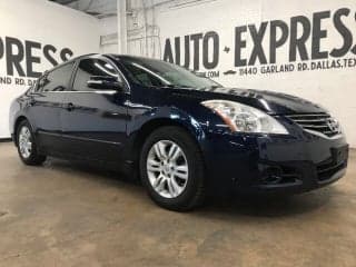 Nissan 2012 Altima