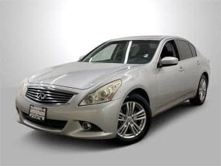 Infiniti 2012 G37