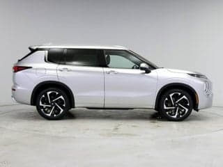 Mitsubishi 2022 Outlander