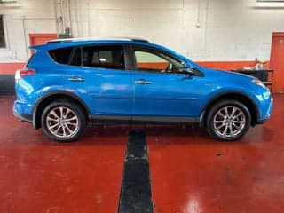 Toyota 2016 RAV4 Hybrid