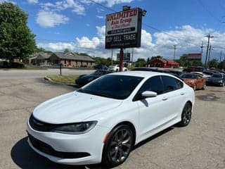 Chrysler 2016 200