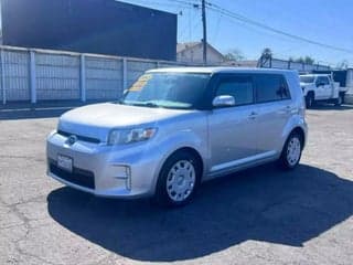 Scion 2013 xB