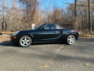 Toyota 2003 MR2 Spyder