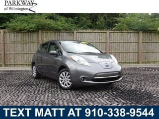 Nissan 2017 LEAF