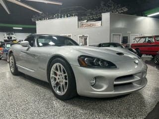 Dodge 2004 Viper