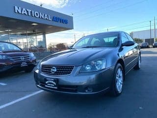 Nissan 2005 Altima