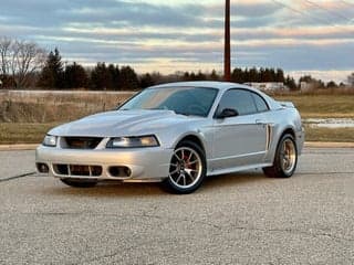 Ford 2000 Mustang