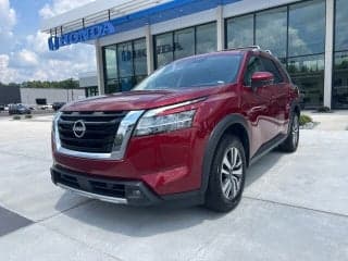 Nissan 2023 Pathfinder