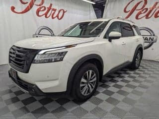 Nissan 2022 Pathfinder