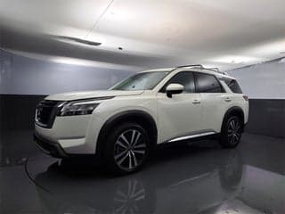 Nissan 2023 Pathfinder