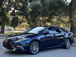 Lexus 2016 ES 300h