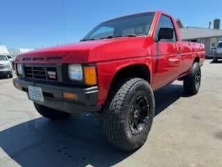 Nissan 1986 Truck