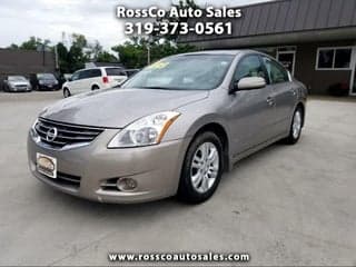 Nissan 2012 Altima