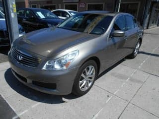 Infiniti 2009 G37