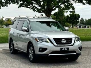 Nissan 2017 Pathfinder