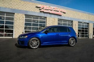 Volkswagen 2017 Golf R