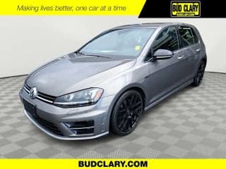 Volkswagen 2017 Golf R