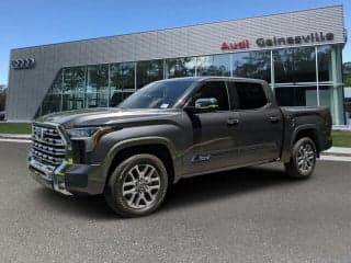 Toyota 2022 Tundra