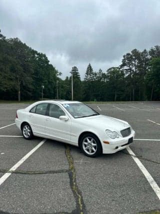 Mercedes-Benz 2004 C-Class