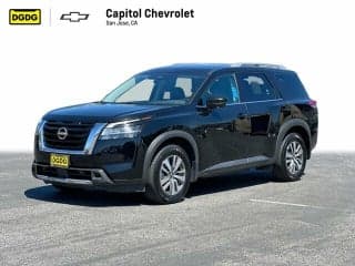 Nissan 2023 Pathfinder