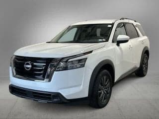 Nissan 2022 Pathfinder