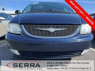 Chrysler 2004 Town and Country