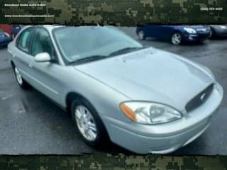 Ford 2005 Taurus