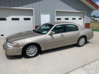 Lincoln 2004 Town Car