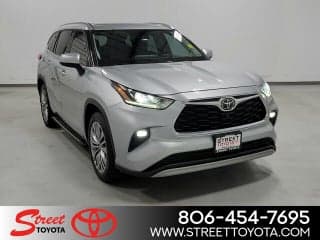 Toyota 2021 Highlander