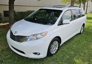 Toyota 2013 Sienna