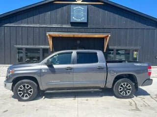 Toyota 2018 Tundra