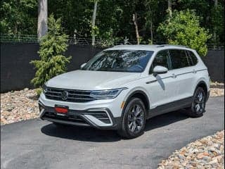 Volkswagen 2023 Tiguan