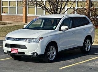 Mitsubishi 2014 Outlander