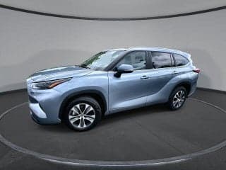 Toyota 2023 Highlander