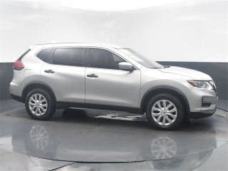 Nissan 2017 Rogue