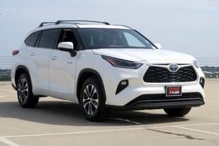 Toyota 2021 Highlander Hybrid