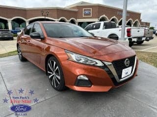 Nissan 2019 Altima