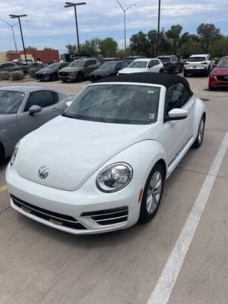 Volkswagen 2017 Beetle